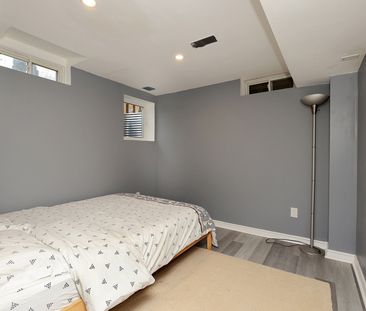 For Lease - 6487 SAPLING Trail, Mississauga, Ontario - Photo 2