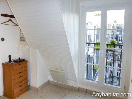 Logement à Paris, Location meublée - Photo 5