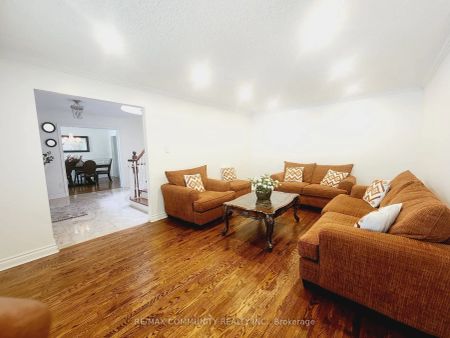 Detached Home For Lease | E9237552 - Photo 5