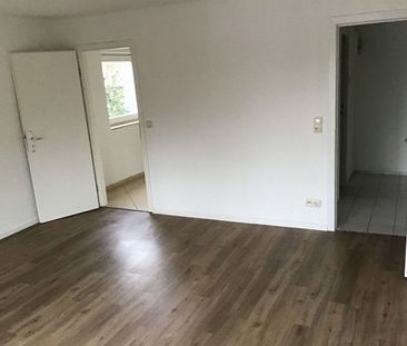 Renovierte 2,5-Zimmer-Wohnung mit Balkon auf Marli, zu sofort! - Foto 5