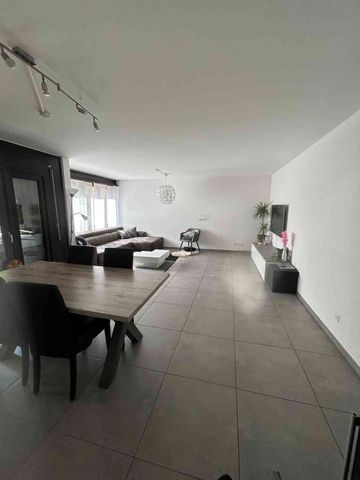 2.5 Zimmer, 80 m², 2. Stock - Photo 5