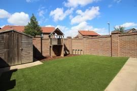 3 bedroom end of terrace house to rent - Photo 1