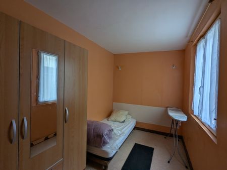 Location Appartement 2 pièces 30m² ISSOUDUN 36100 - Photo 2