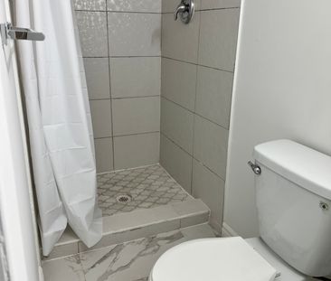 For Lease - 508 Stafford Drive Unit# Basement, Oakville, Ontario - Photo 3