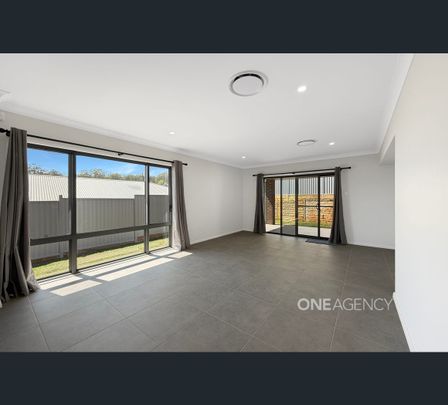 7 Manikato Way, Port Macquarie, NSW 2444 - Photo 1