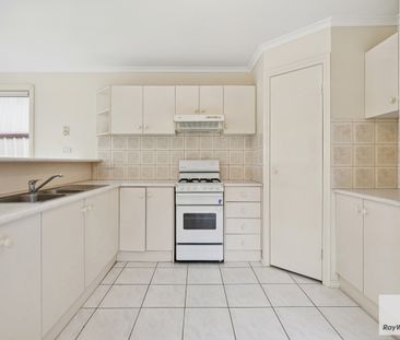 Comfortable Family Home in a Convenient Location - Photo 6