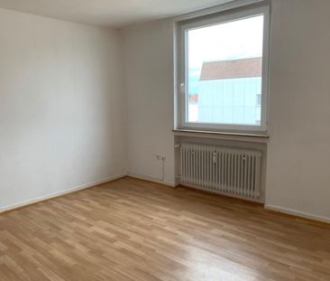 In idealer Lage zu Innenstadt & THM: Helle, freundliche 3 Zimmer-Wohnung mit Balkon, Marburger Str. 24, Gießen - Photo 4