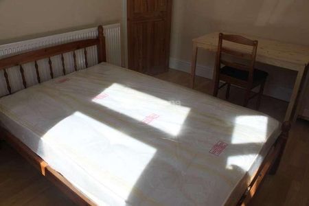 Inverness Place, Roath, Cardiff, CF24 - Photo 3