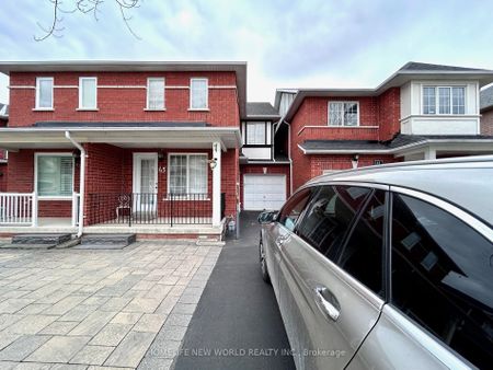 For Lease - 65 Warren Bradley Street, Markham, Ontario - Photo 2