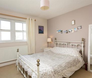 2 bedroom detached house to rent - Photo 6