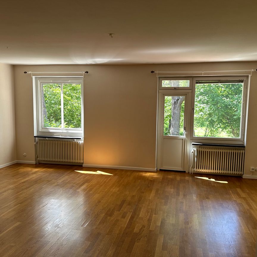 Herrängsvägen 39C - Photo 1