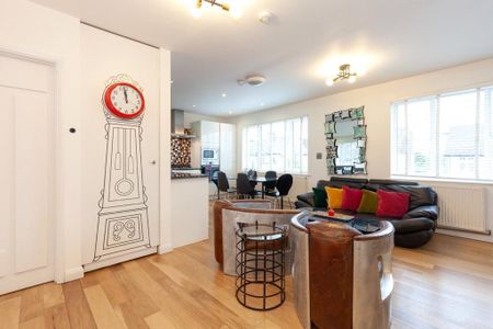 3 bedroom apartment to rent - Photo 2