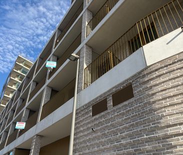 Instapklaar 1-slpk appartement met autostaanplaats - Photo 4