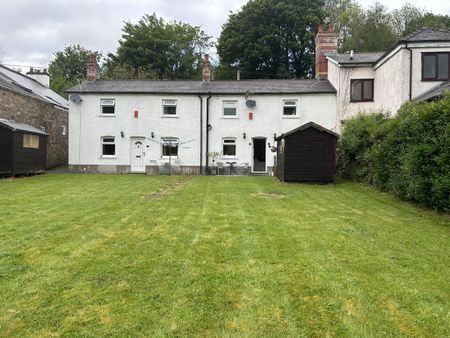 2 bedroom semi-detached house to rent - Photo 3