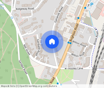 Redhill, Surrey, RH1 - Photo 1