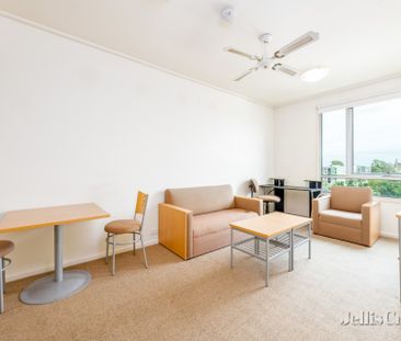 5807/570 Lygon Street, Carlton - Photo 2