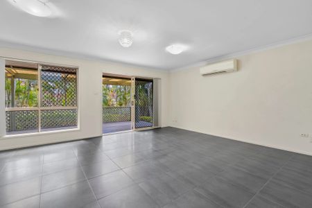 Peaceful Villa in Leafy Location - Photo 2