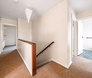 4 bedroom detached house to rent - Photo 3