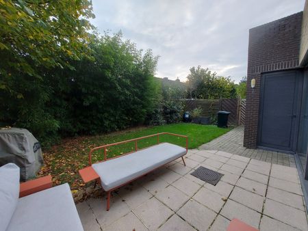 APPARTEMENT 2SLPK / 96M² / TERRAS EN TUIN / GARAGE - Photo 2