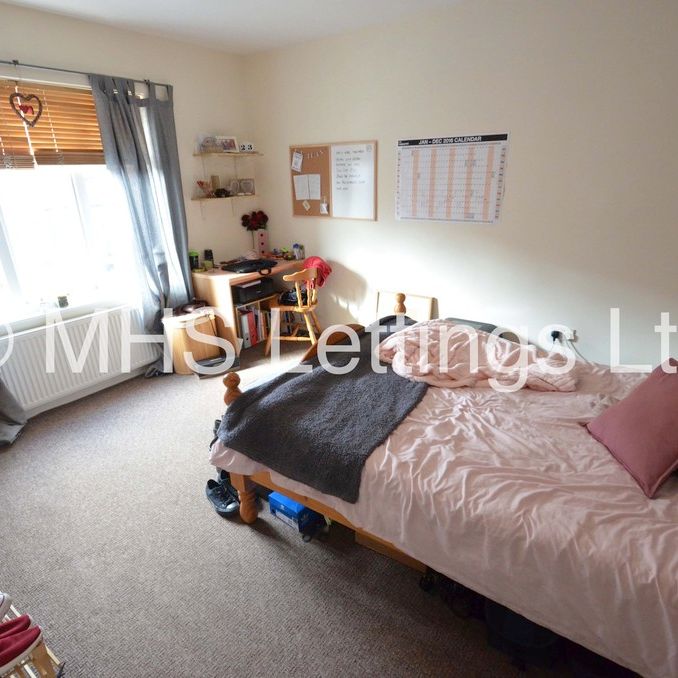 44 Hartley Avenue, Leeds, LS6 2LP - Photo 1