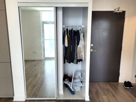 For Lease - 10 Honeycrisp Crescent Unit# 503, Vaughan, Ontario - Photo 4