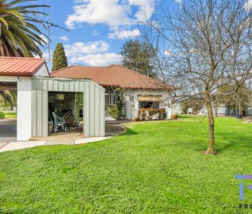 49 Lavenia Road, Huntly, Vic 3551 - Photo 2