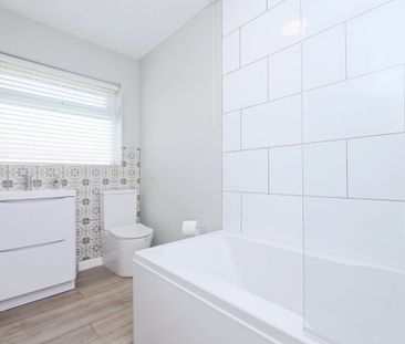 Woodleigh Close, Strensall, YORK - Photo 5