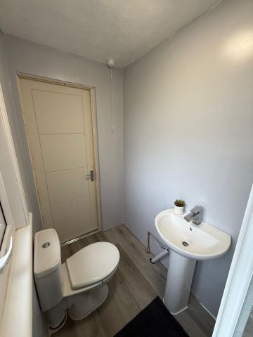 Room in a Shared House, Cranwich Road, N16 - Photo 5