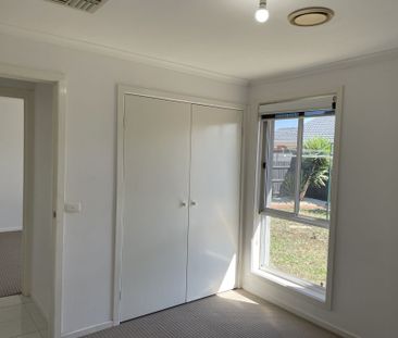 Modern Family Living with Space, Comfort & Convenience - Photo 6