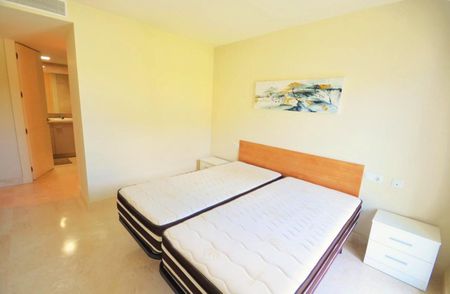 Apartamento de alquiler en Del Mármol, Chullera - Photo 3