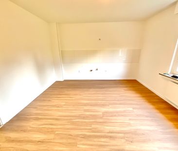 Kleine Erdgeschosswohnung frei ab sofort - Photo 2