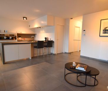 Recent 3 slaapkamer appartement in het centrum - Photo 5