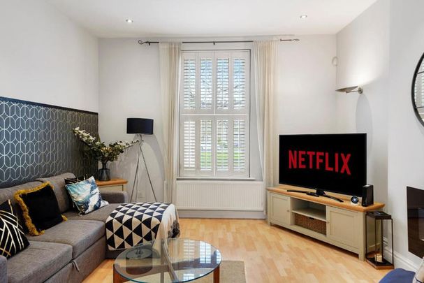 Regent Parade - Photo 1