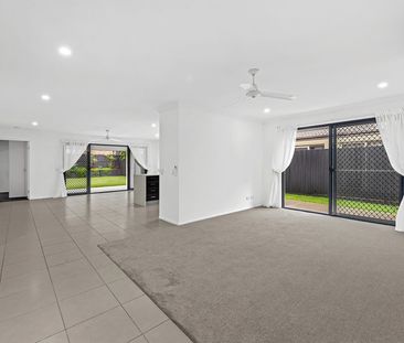 47 Charlton Crescent, Ormeau QLD 4208 - House For Rent | Domain - Photo 2