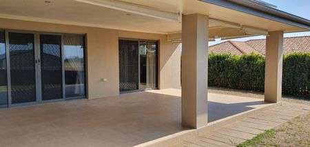 9 Pinnacle Court, 4670, Avoca Qld - Photo 5