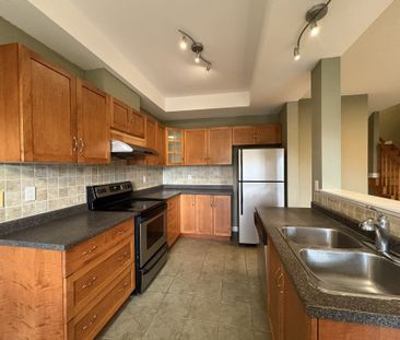For Lease - 60 CLOVERLEAF Drive Unit# 2, Hamilton, Ontario - Photo 5