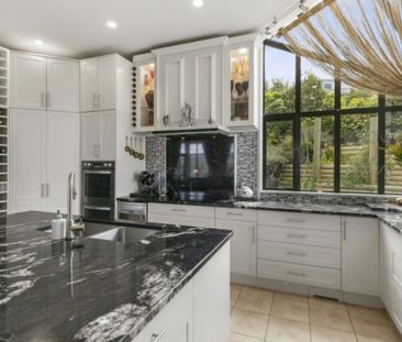 Belmont Beauty - Photo 3