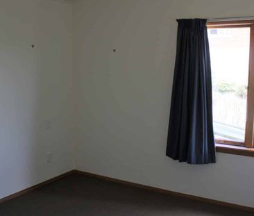 TIMARU - 2 BEDROOMS - Photo 2