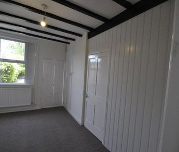 2 bedroom terraced house to rent - Photo 6