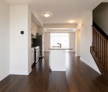 For Lease - 11 Lilac Lane, Thorold, Ontario - Photo 1