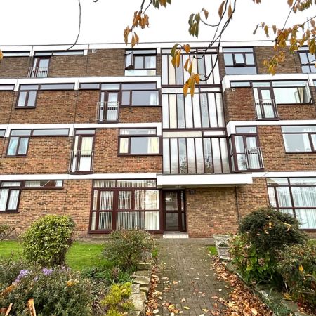 Carmel Court, Spencer Road, Birchington, CT7 9HB, Kent - Photo 4