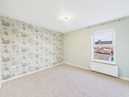 Daventry Terrace, Gloucester, Gloucestershire, GL1 - Photo 4
