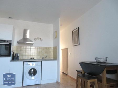 Location Appartement 2 pièces 32m² CARCASSONNE 11000 - Photo 4