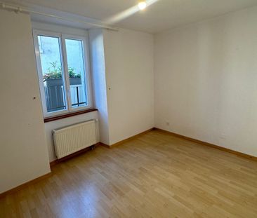 Bel appartement de 4.5 pièces dans une maison villageoise - Photo 3