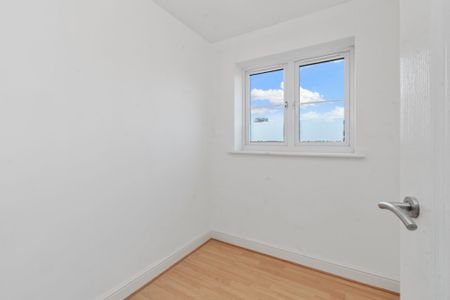 Queens Ave, Glazebury - Photo 4