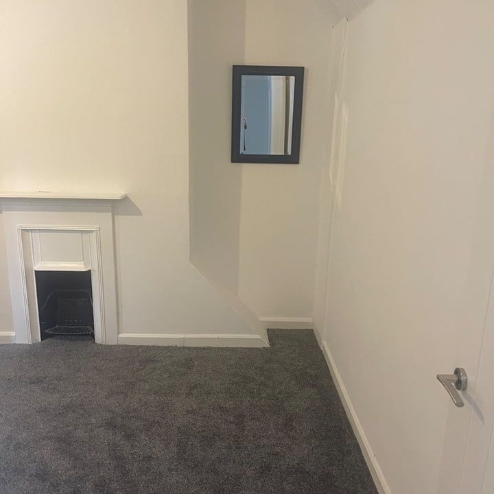 Room in a Shared House, Old Bromley Road, BR1 - Photo 1