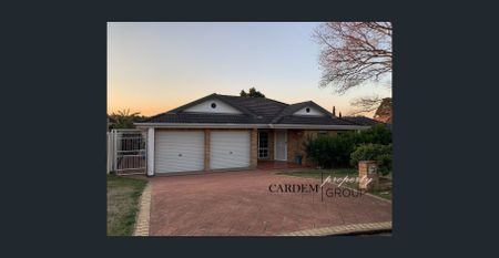 Spacious Family Home - Photo 4