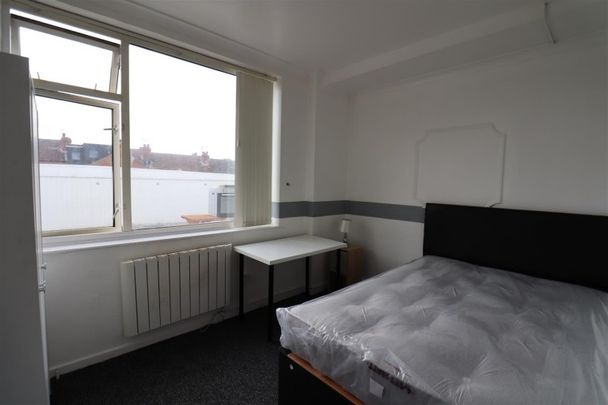 David Road, Coventry, CV1 2BW - Photo 1