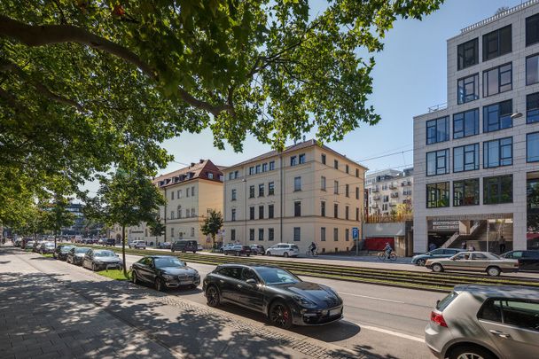 Zentral gelegene Wohnung mit hochwertiger Ausstattung - Photo 1