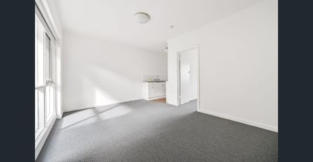 FRESHLY PAINTED IN NOBLE PARK - Photo 4